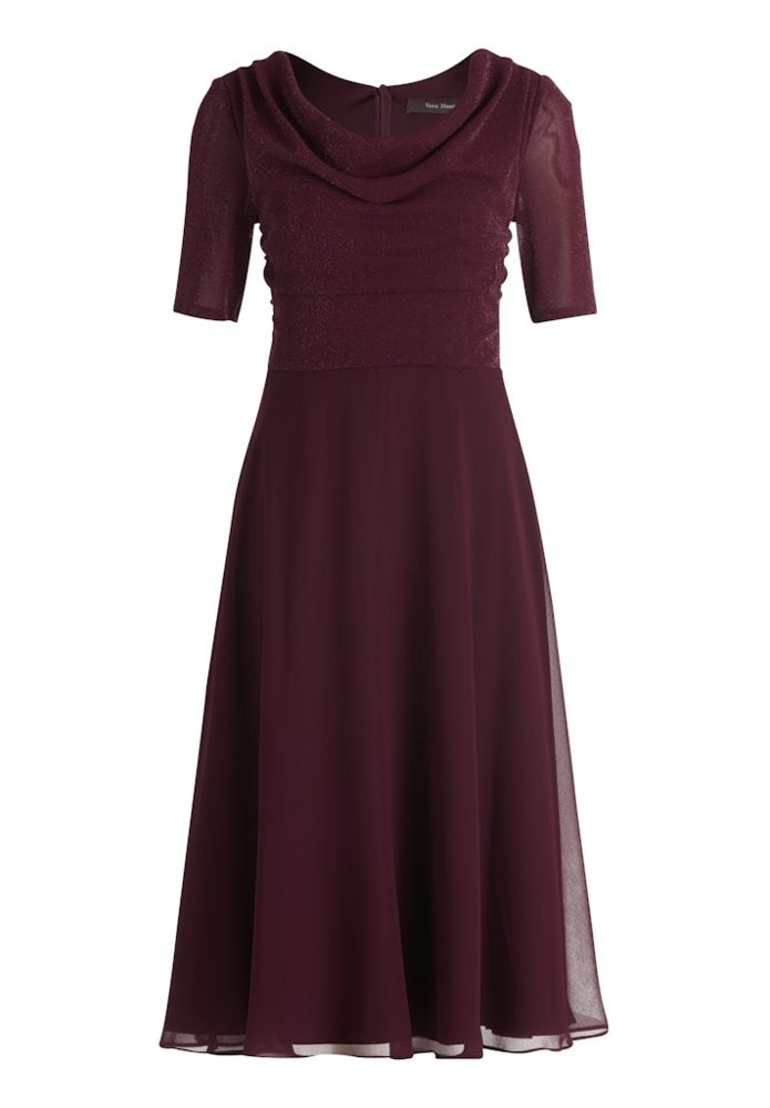 Mittellanges Kleid in strong augergine