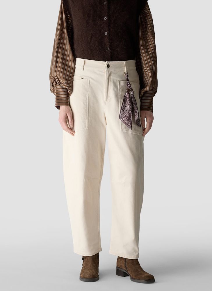 Barrel Cordhose in macadamia