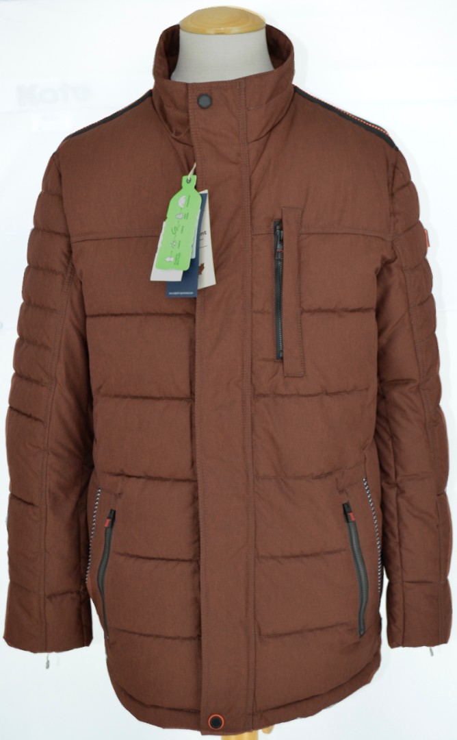 Warme Steppjacke mit Funktion in terrakotta