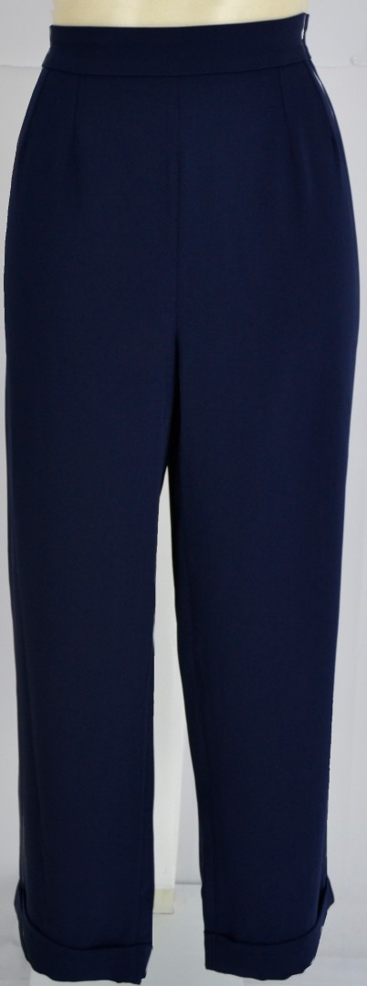 Gerade geschnittene 7/8 Hose in navy