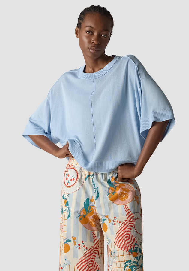 Pullover in Puderblau