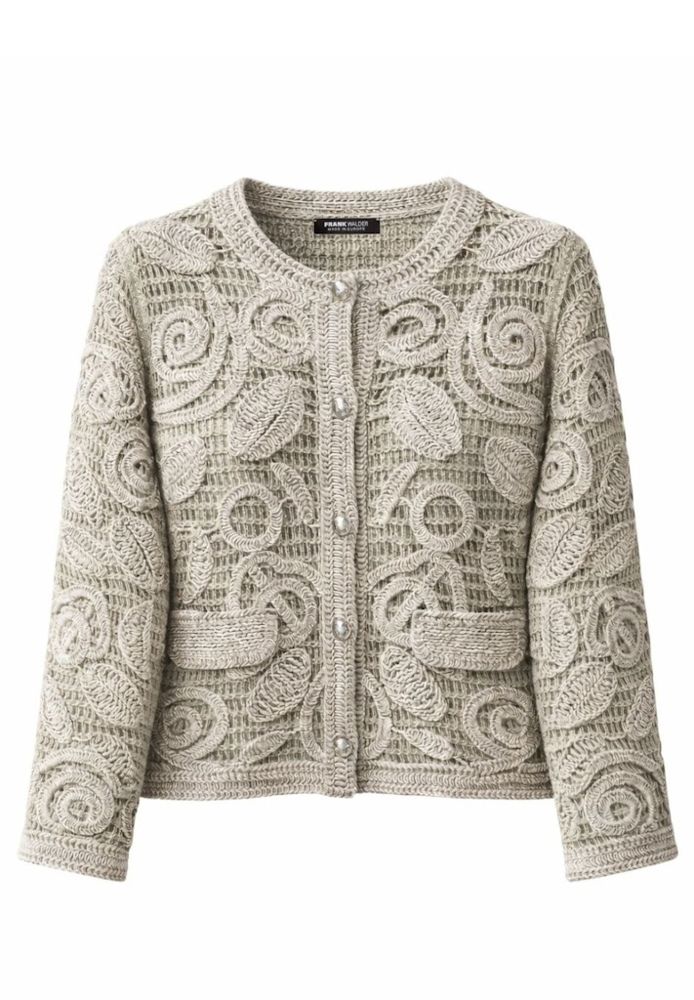 Edle Stickjacke in salbei