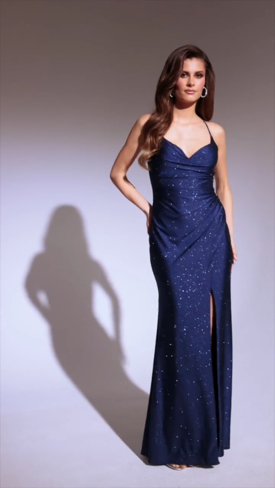 Langes Ballkleid in navyblau mit Glitzer