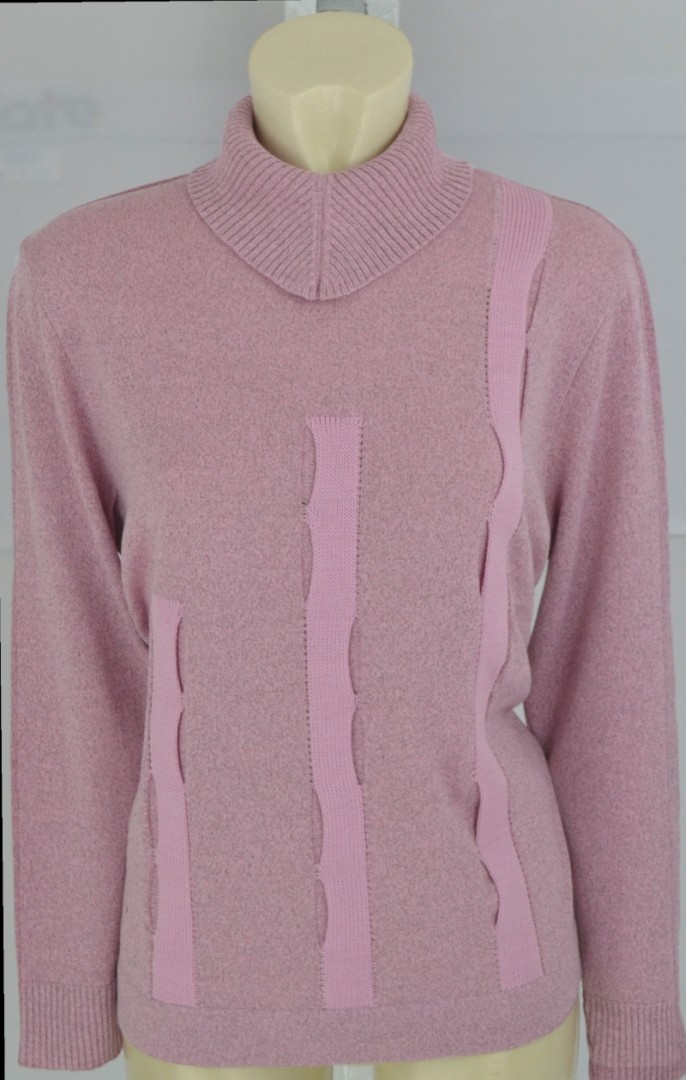 Pullover in mehrfarbig gemustert mit rose