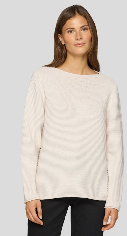 Pullover in Elfenbein