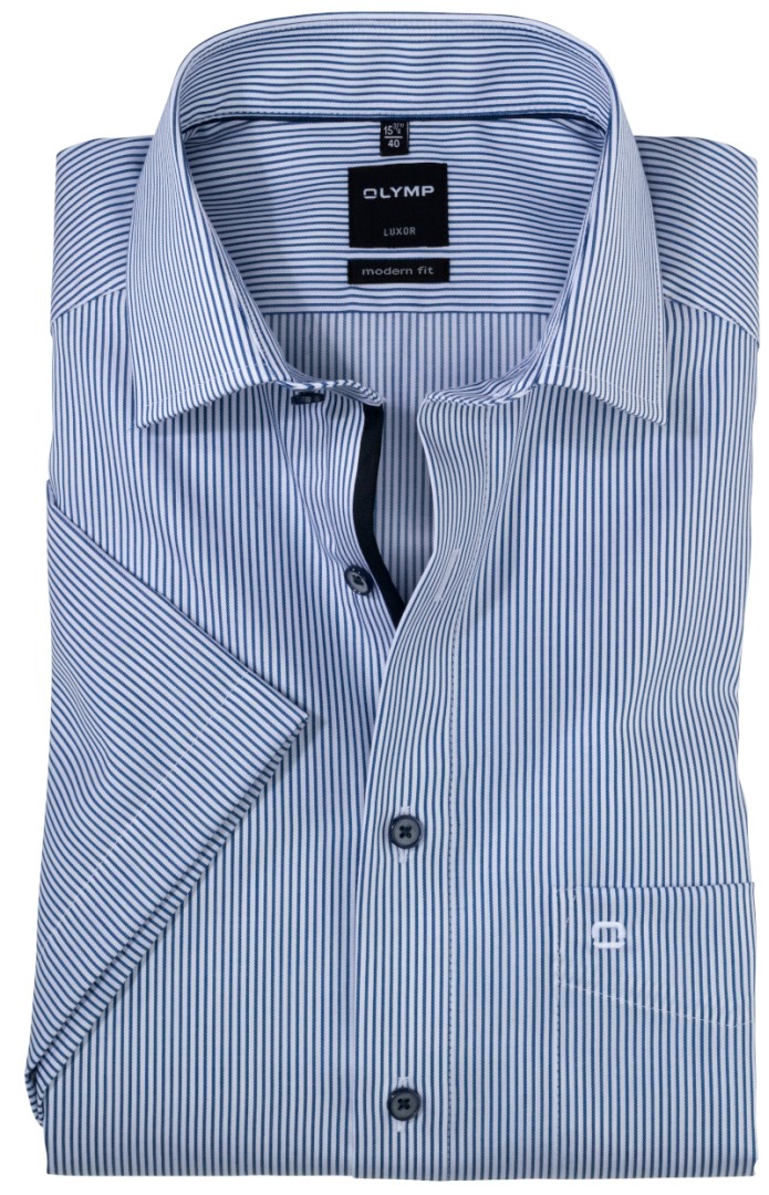 1/2 Arm Freizeithemd mit feinen dunkel blauen Streifen