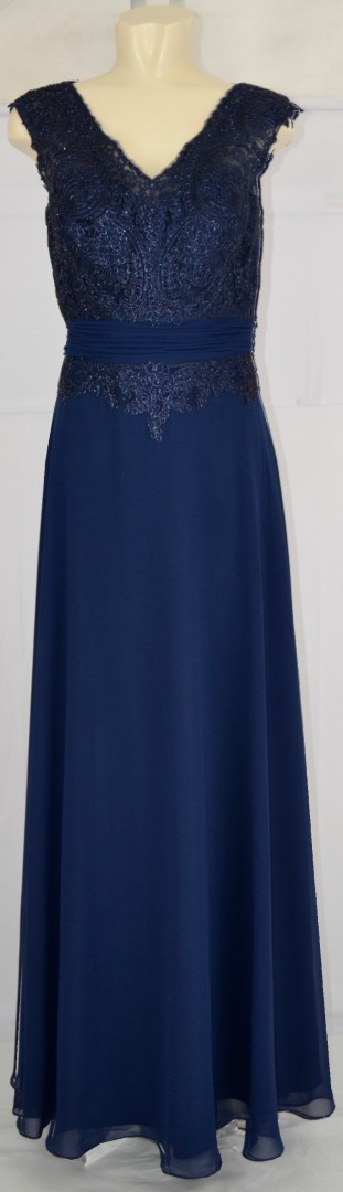 Langes Ballkleid in mitternachtsblau