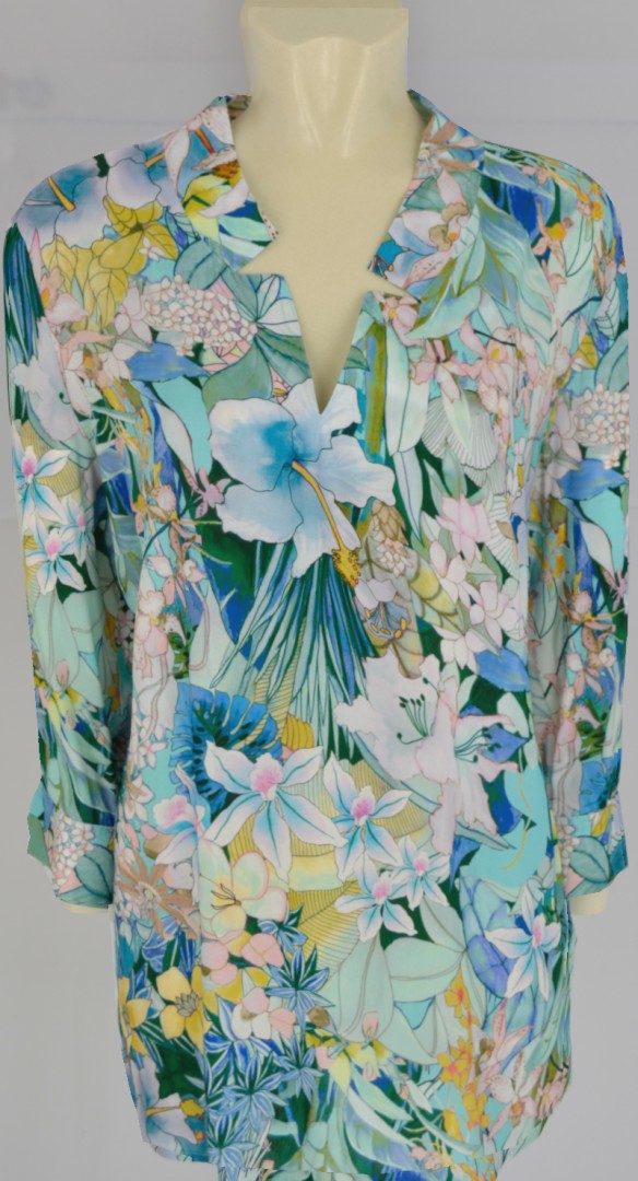 3/4 Arm Bluse in allover floral gemustert