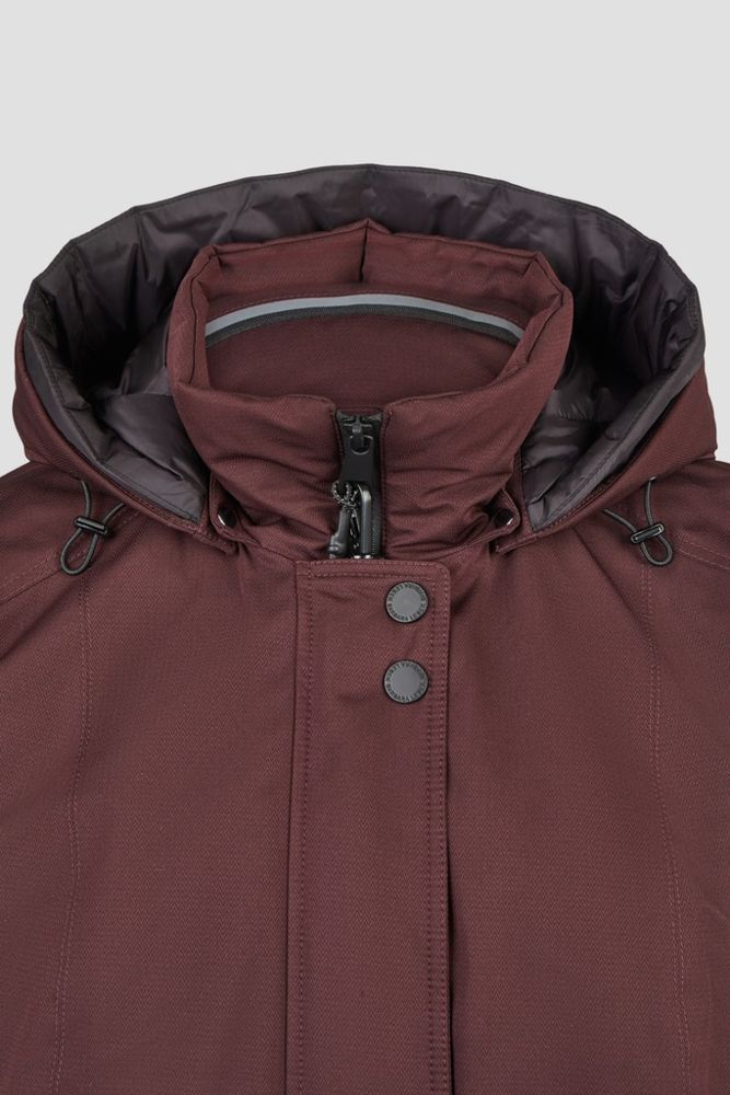 Warme Outdoorjacke in wine