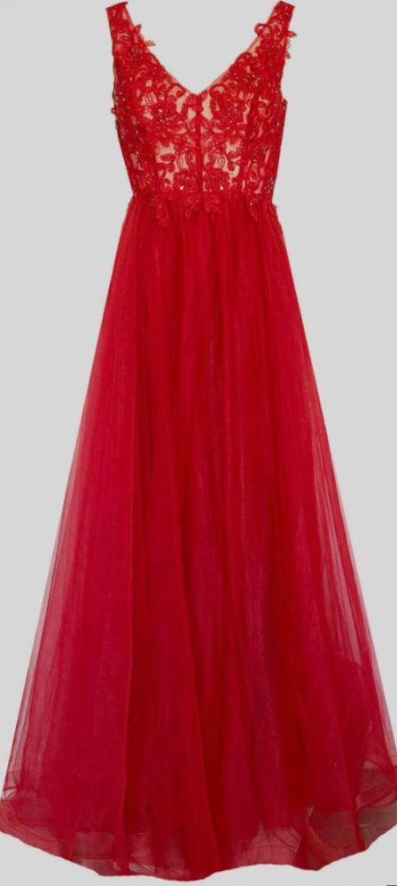 Langes Ballkleid in rot