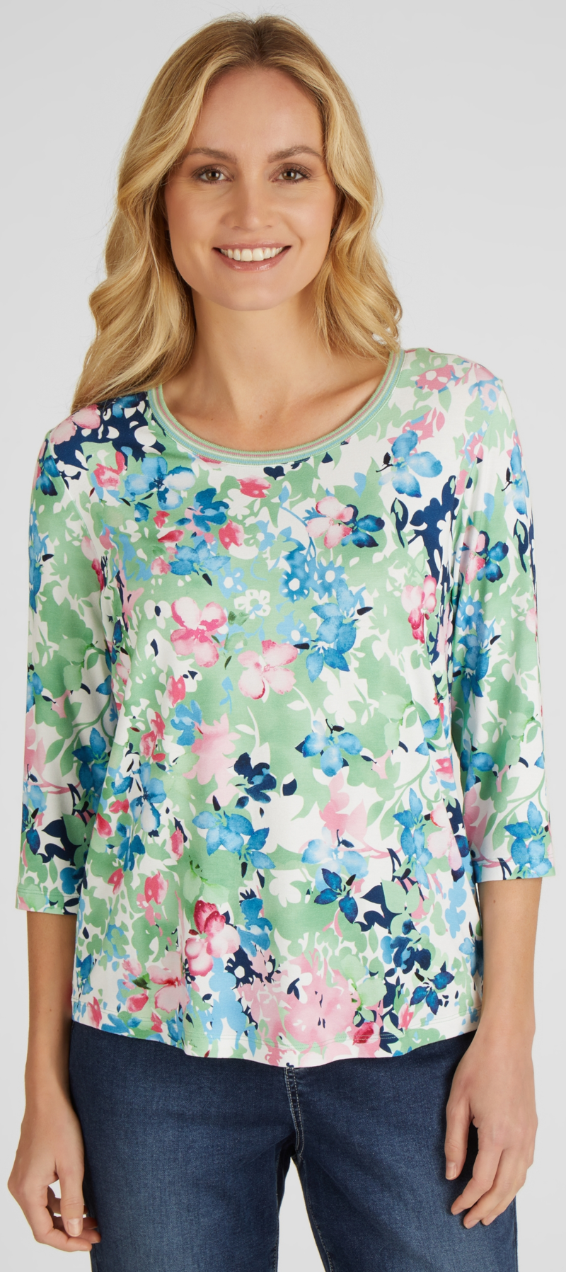 3/4 Arm T-Shirt in mehrfarbig geblümt