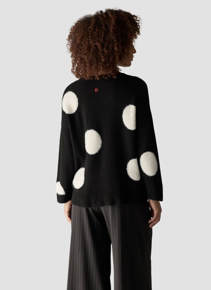 Pullover in schwarz