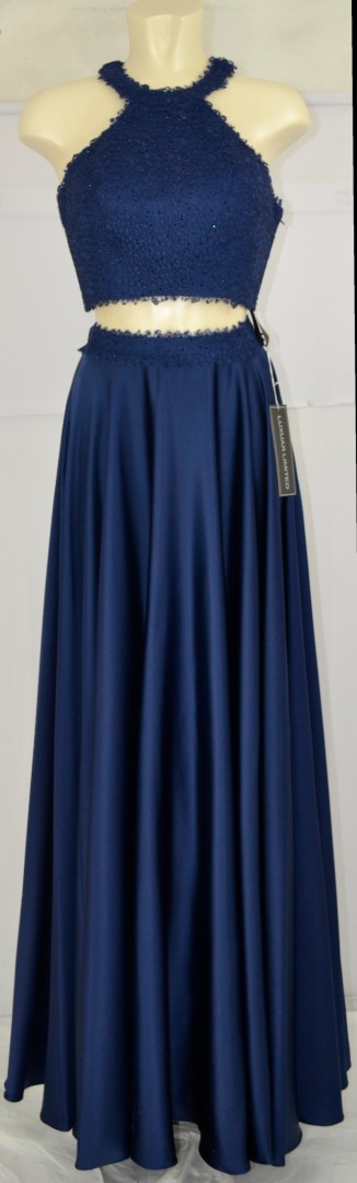 Langes Ballkleid in mitternachtsblau