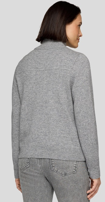 Strickjacke mit R-V in Flanell