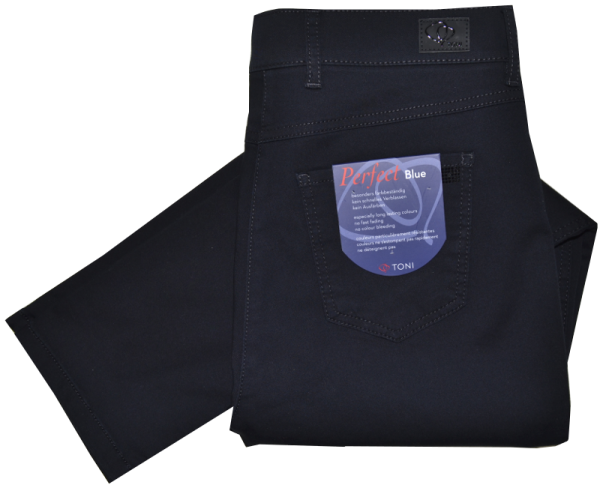 Jeans in perfect blue